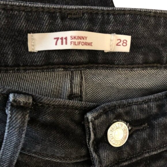 Levi’s 711 Skinny Black Ripped Denim Jeans 28 Distressed - Picture 12 of 14